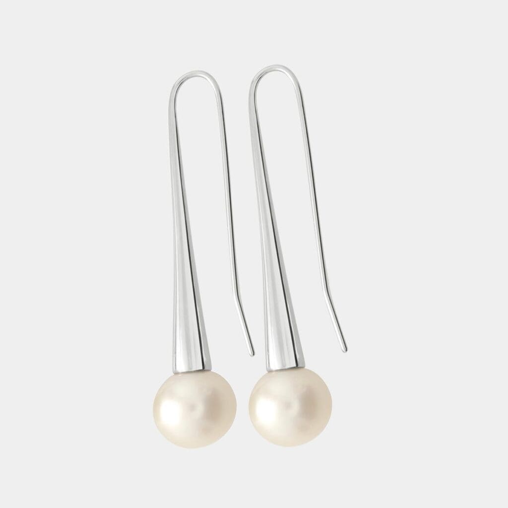 Kelly White Pearl Earrings